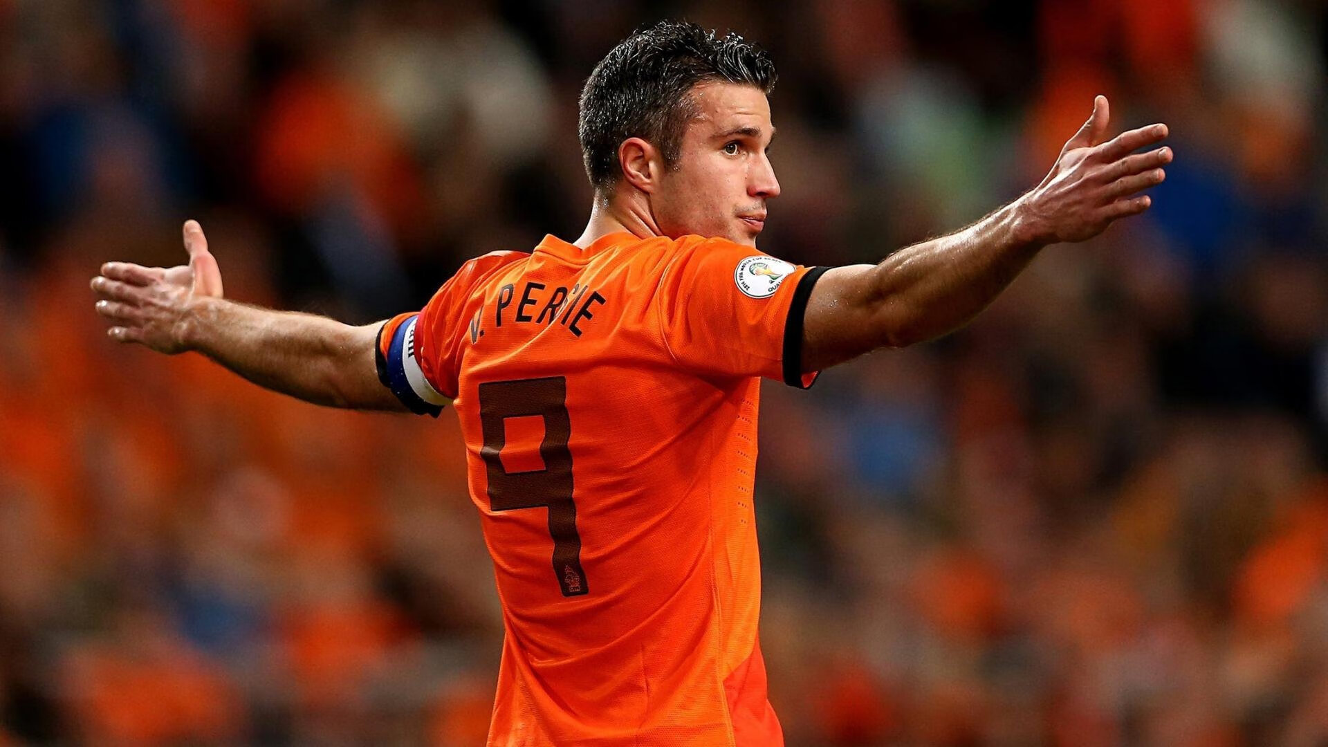 国际足球裁判引入智能视频辅助系统,裁判判罚更公平,足球裁判视频回放叫什么